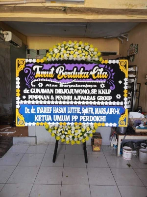 Papan Bunga di Sentul Nirwana